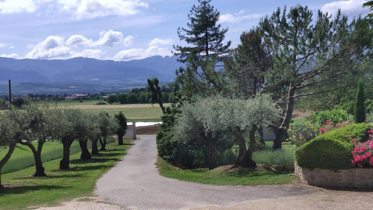 La Villa Moursoise 4 Etoiles Exterior foto